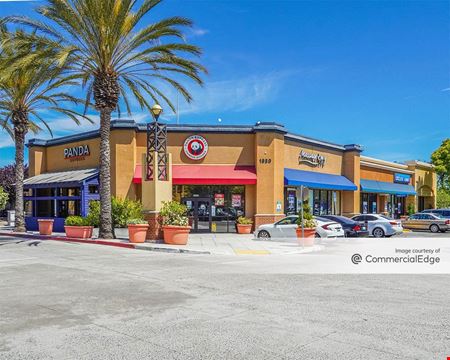 A look at El Paseo De Saratoga Retail space for Rent in San Jose