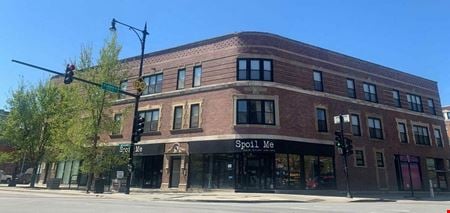 A look at 4660-4668 N Broadway commercial space in Chicago