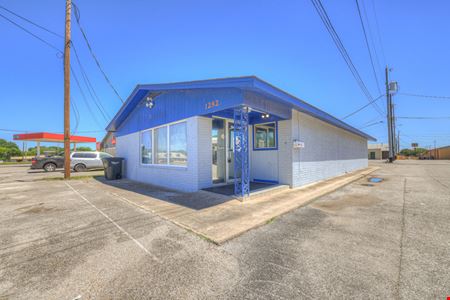 A look at 1282 Hillcrest Drive commercial space in New Braunfels