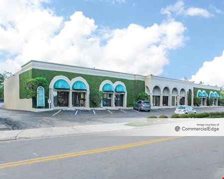 A look at Winter Park Commerce Center commercial space in Winter Park
