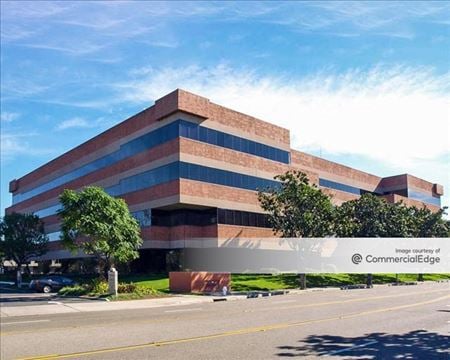 A look at 801 West Civic Center commercial space in Santa Ana