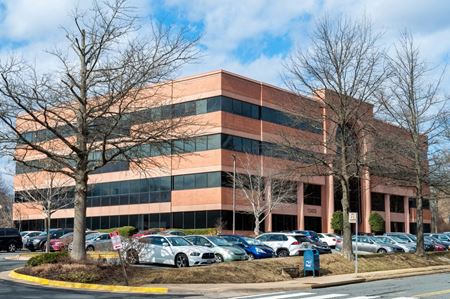 A look at Chain Bridge Professional Center commercial space in Oakton