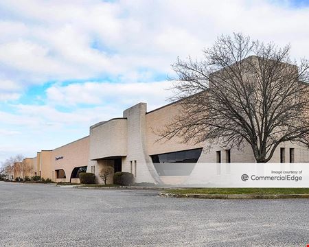 A look at Heartland Business Center - 100-250 Executive Drive commercial space in Edgewood