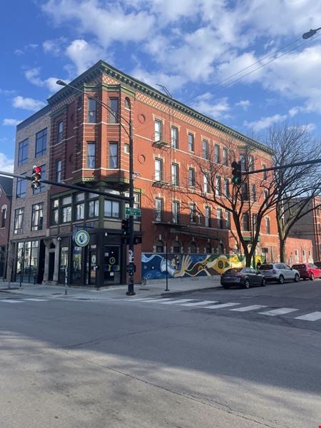 A look at Premier West Town Corner Building commercial space in Chicago