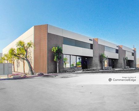 A look at Humbolt Business Park commercial space in Los Alamitos