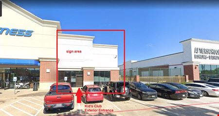 A look at 10011 W Broadway Commercial space for Rent in Pearland