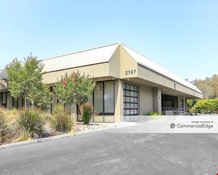 A look at 2197 Bayshore Rd, E. commercial space in Palo Alto