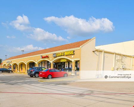 A look at Independence Square Retail space for Rent in Plano