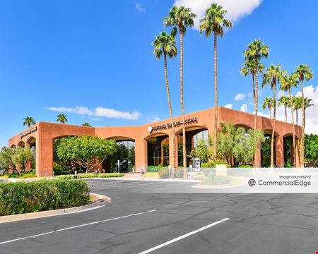 A look at 4040 East Camelback Road Office space for Rent in Phoenix