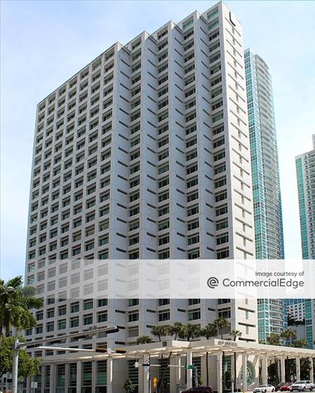 A look at 801 Brickell Office space for Rent in Miami