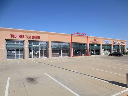 A look at Greenview Plaza Retail space for Rent in Wichita