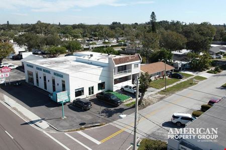 A look at 2048 Bee Ridge Rd commercial space in Sarasota