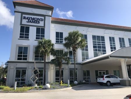 A look at Offices at Magnolia Square Office space for Rent in Naples