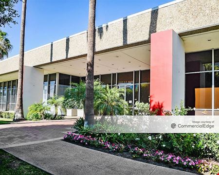 A look at 2323 Main Street Office space for Rent in Irvine