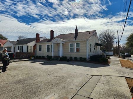 A look at 2512 Wrightsboro Road commercial space in Augusta