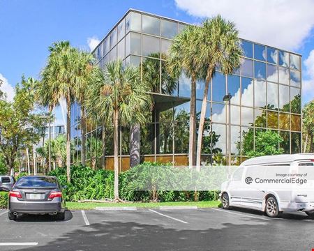 A look at 300 South Pine Island Road Office space for Rent in Plantation