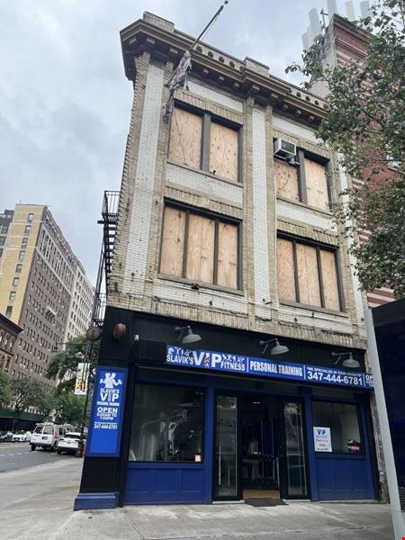 A look at 2758 Broadway Mixed Use space for Rent in New York