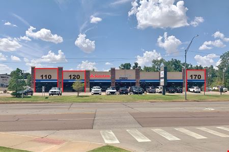 A look at Oakleaf Plaza Retail space for Rent in Oklahoma City