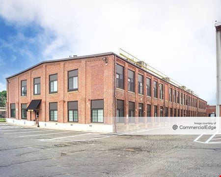A look at Gateway Crossing Industrial space for Rent in New Britain