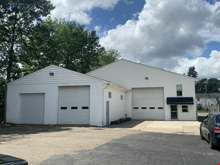 A look at 305 Genoa Ave NW commercial space in Massillon