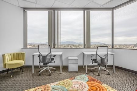 A look at TOPA Financial Plaza Coworking space for Rent in Oxnard