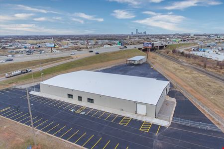 A look at I-35 Industrial commercial space in Oklahoma City