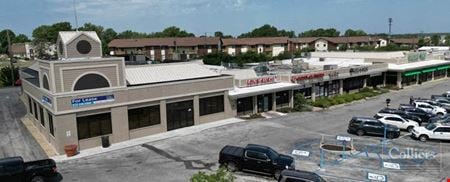 A look at 2101 W Broadway - Crossroads West Shopping Center Retail space for Rent in Columbia