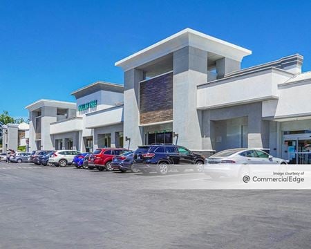 A look at San Tomas Plaza Retail space for Rent in Campbell