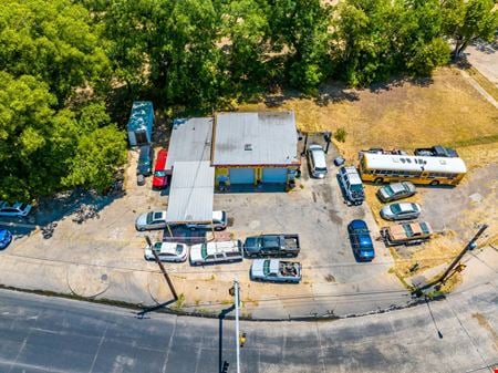 A look at Flex Space for Sale on Hard Corner commercial space in Dallas