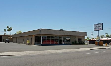 A look at 2621 E. Indian School Road commercial space in Phoenix
