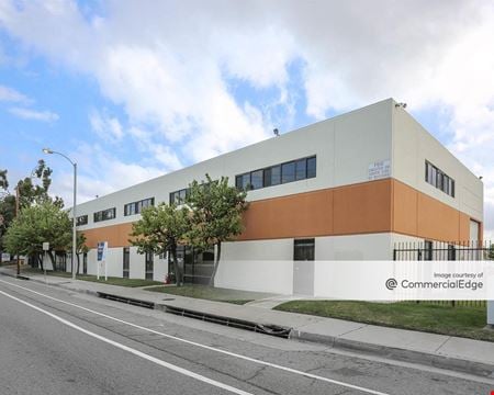 A look at Figueroa Business Center commercial space in Gardena