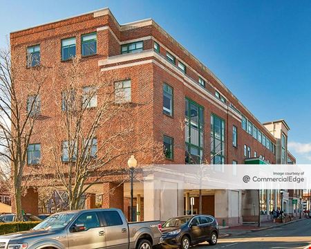 A look at 212 Elm Street Office space for Rent in Somerville