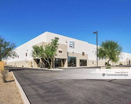 A look at Maintenance Warehouse commercial space in Phoenix