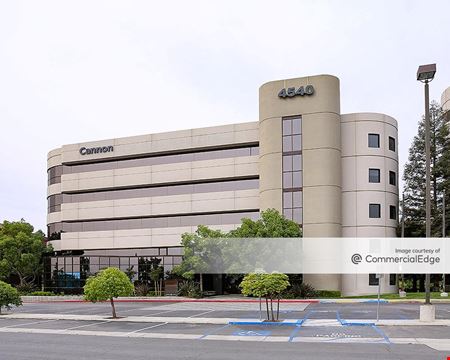 A look at California Corporate Center - 4540 &amp; 4550 California Avenue Commercial space for Rent in Bakersfield