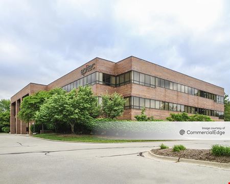 A look at Oak Hollow Gateway - 24800 Denso Drive Office space for Rent in Southfield
