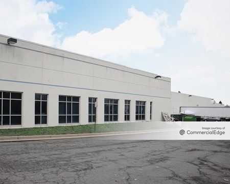 A look at Parkway Center at Beaumeade Industrial space for Rent in Ashburn