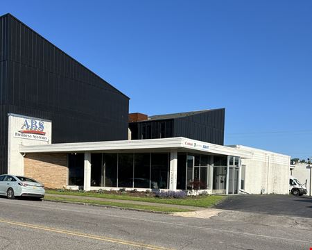 A look at 2317 2nd Ave S commercial space in Birmingham