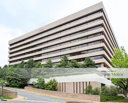 A look at Four Skyline Place Commercial space for Rent in Falls Church
