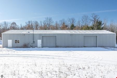 A look at 5885 W Oakcrest Dr commercial space in Lake City