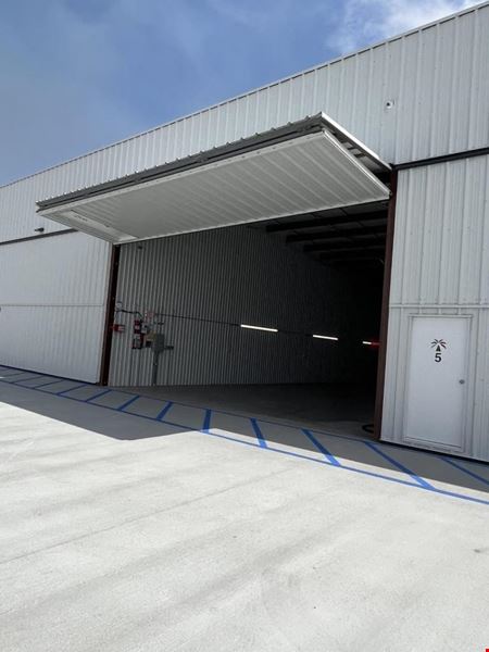 A look at Easy Street Garages Commercial space for Rent in Indio