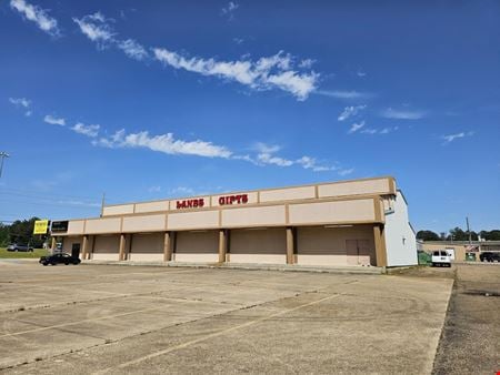 A look at Lanes Toys and Gifts Retail space for Rent in Texarkana