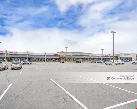 A look at Rosedale Marketplace commercial space in Roseville