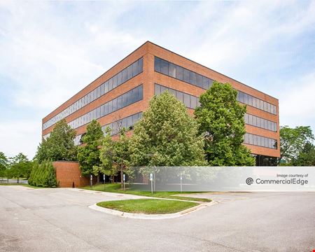A look at Lincolnshire Corporate Center - 300 Knightsbridge Pkwy commercial space in Lincolnshire