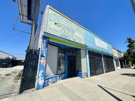 A look at 1525 West Manchester Avenue Office space for Rent in Los Angeles