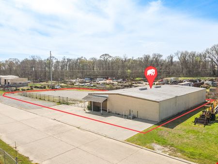 A look at Newly Renovated Office Warehouse with Large Laydown Yard commercial space in Baton Rouge