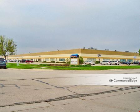 A look at Naper Small Business Park - 1661 & 1665 Quincy Avenue commercial space in Naperville