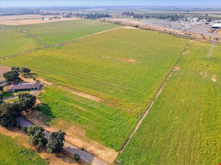 A look at Grant Line Rd commercial space in Elk Grove