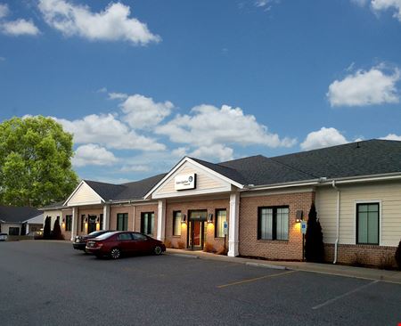 A look at Fox Chase Professional Center commercial space in Midlothian