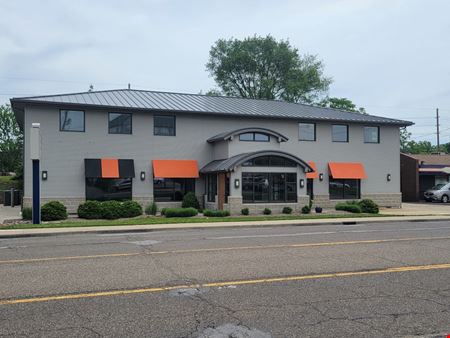A look at 1422 South Neil Street commercial space in Champaign