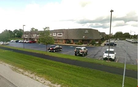 A look at 100 North Atkinson Road commercial space in Grayslake